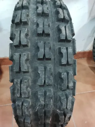 Cubiertas Quad 21x7-8