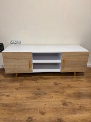Mueble TV madera y blanco