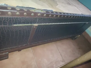 Baúl antiguo madera siglo XVIII-XIX