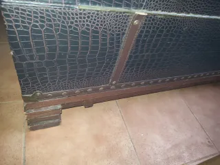 Baúl antiguo madera siglo XVIII-XIX