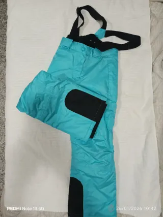 Pantalón de esquí niña azul con tirantes