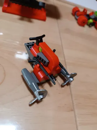 LEGO Atlantis 8075 Neptune Carrier