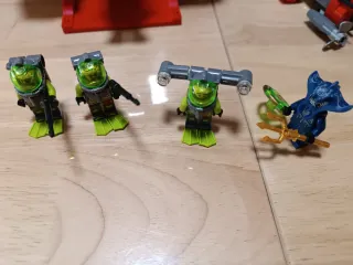 LEGO Atlantis 8075 Neptune Carrier