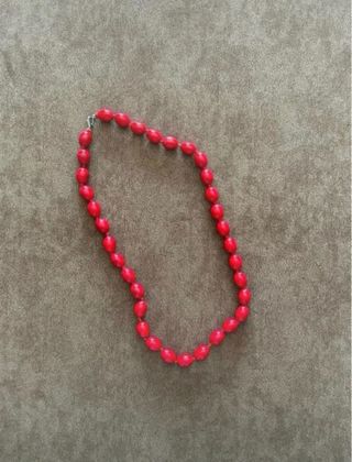 Collana da donna rossa