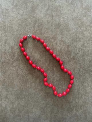 Collana da donna rossa