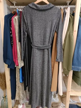 Vestido fiesta plateado y negro