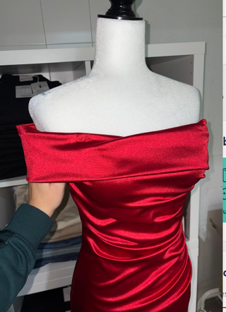 Vestido elegante rojo satinado talla única(S aprox