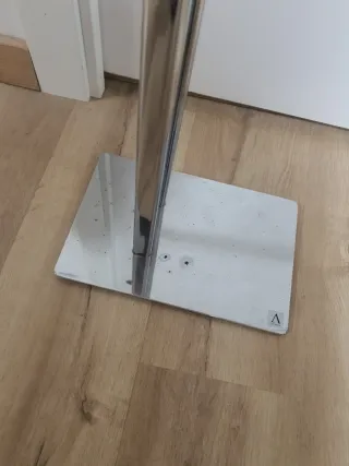 Toallero de pie cromado