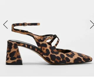 Zapatos Zara Animal Print Marrón y Negro