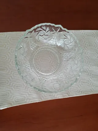 Bol de cristal tallado