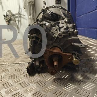 CAJA CAMBIOS BMW 1 F20 116D USADO 8645319