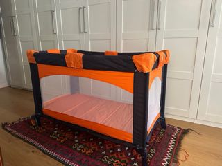 Cuna de viaje Prenatal naranja