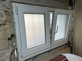 2 Ventanas blancas de PVC (2 unidades)
