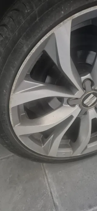 4 Llantas Seat León