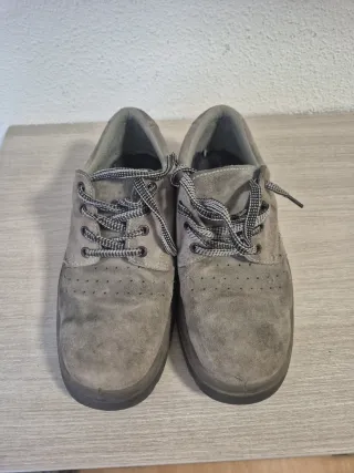 Zapatos de seguridad grises