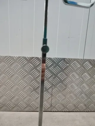 Espositori per borse e sciarpe