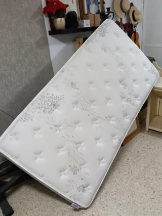 Muebles dormitorio juvenil más colchón