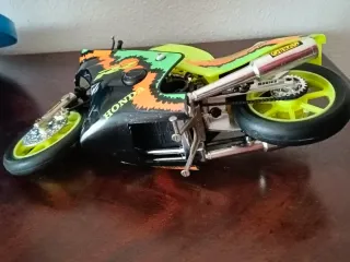 Juguete Moto Honda RR