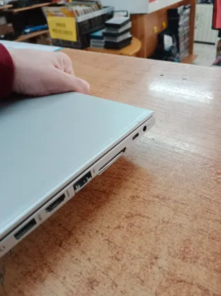 HP ELITEBOOK 840 5G PORTATILE (LEGGI DESCR)