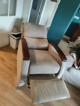 Sillón relax tela y madera