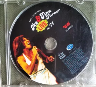 9 CDs Rock: Clapton-Beatles-Waters-Amaral-Turner