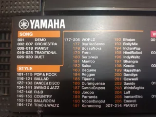 Teclado Yamaha PSR-F51