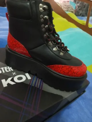 Botines negros con plataforma