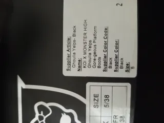 Botines negros con plataforma