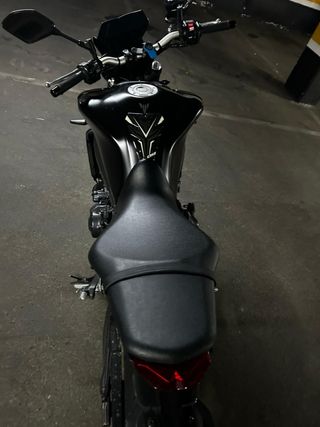 Yamaha MT-09 Negra 2023
