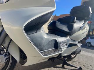 Suzuki Burgman 650cc Maxiscooter