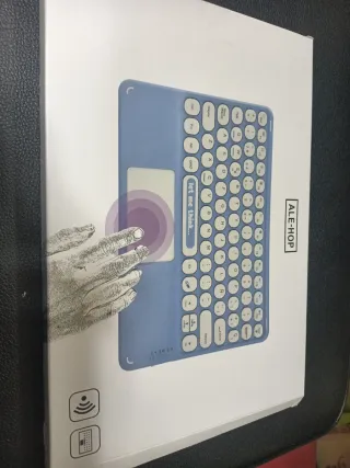 Teclado inalámbrico ALE-HOP con ratón