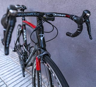 Bicicleta Pinarello Dogma 65.1 Carbono
