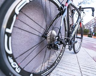 Bicicleta Pinarello Dogma 65.1 Carbono