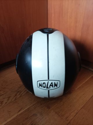 Casco de Moto Nolan Negro y Blanco
