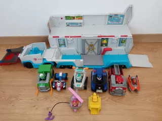 Camión Patrulla Canina con Sonido y Vehículos