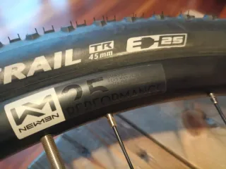 Ruedas Gravel Newmen Performance 25 (NUEVAS)