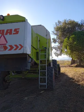 Cosechadora Claas Maxi 108 4x4