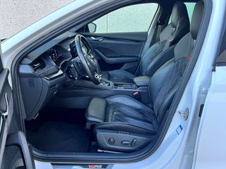 Skoda Octavia RS iV 245 CV Híbrido Enchufable CERO