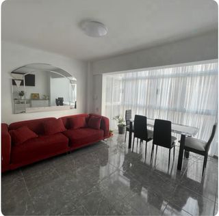 Se alquila habitaciónprivada