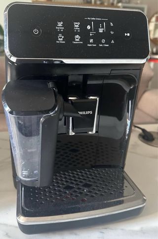 Cafetera Philips Serie 2200
