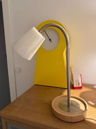 Lámpara de mesa Ikea