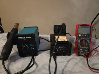 Combo Stazioni di saldatura  e multimetro