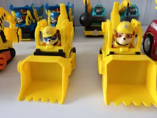 Patrulla Canina, Equipo Rubble por Unidad