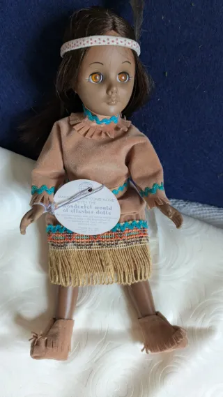 Bambola Effanbee Pocahontas vintage