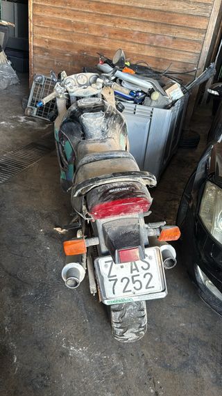 Suzuki GSX 600 F Manual