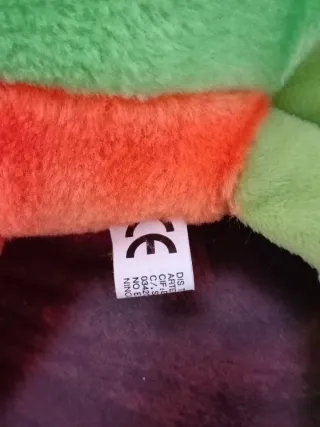 Peluche pez naranja y verde