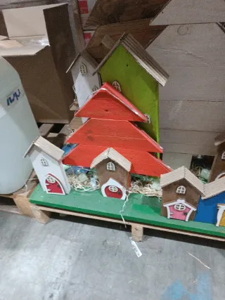 Adornos de madera casitas y árboles