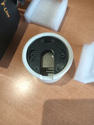 Toma TV y Antena R Porcelana Blanca