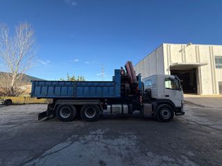 VOLVO FM440 Gancho Grúa