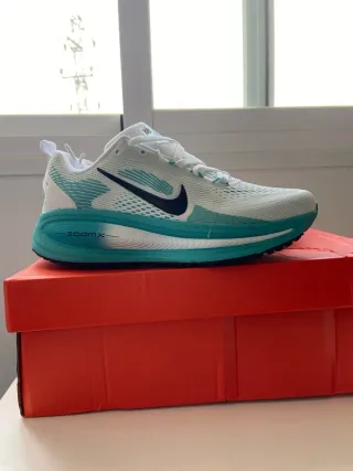 Nike Vomero 18 - Zapatillas Running